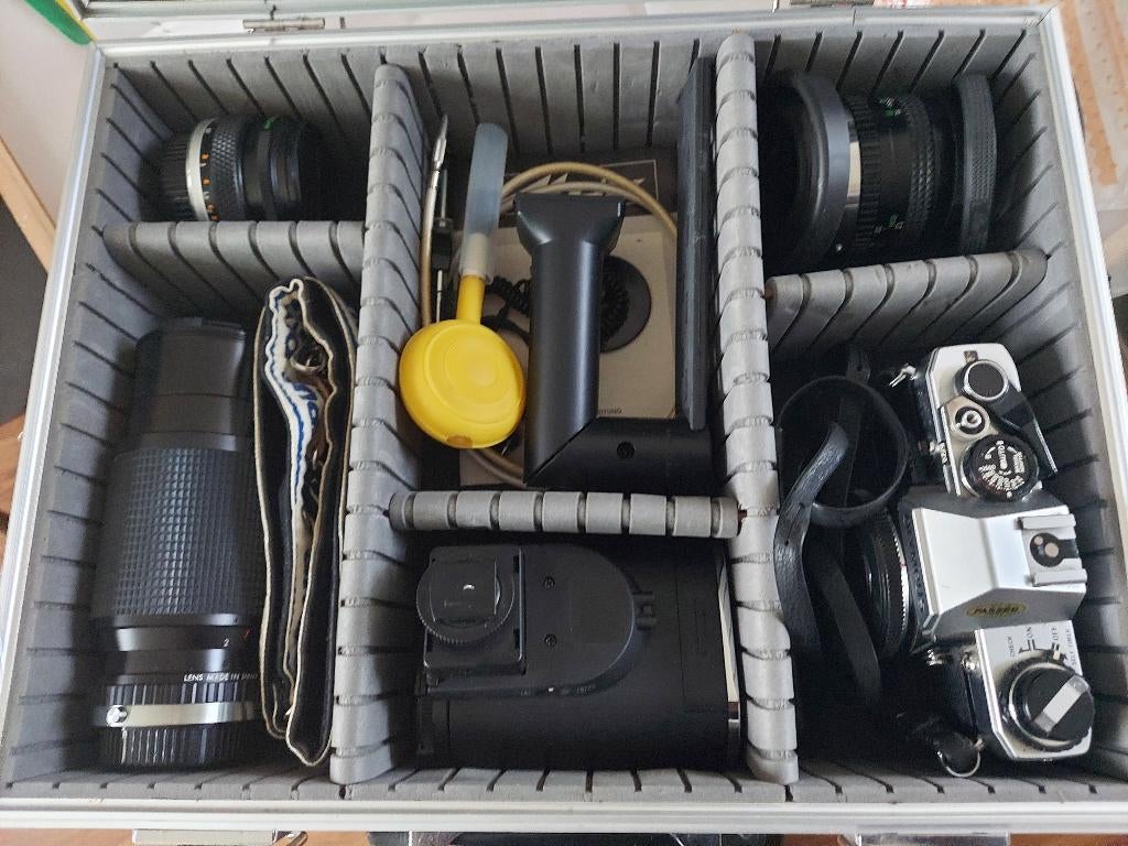 Camera Olympus OM10 met lenzen in koffer, Ophalen of Verzenden, Zo goed als nieuw, Spiegelreflex, Olympus