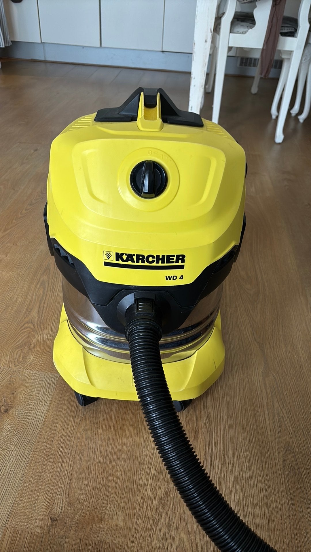 Kärcher WD4, Ophalen, Zo goed als nieuw