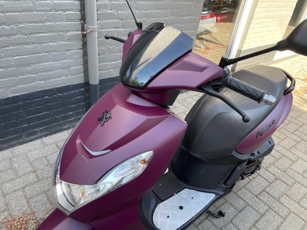 Peugeot Kisbee vanaf € 800,- met beurt en garantie!, Fietsen en Brommers, Scooters | Peugeot, Ophalen, Nieuw, Benzine, Overige modellen