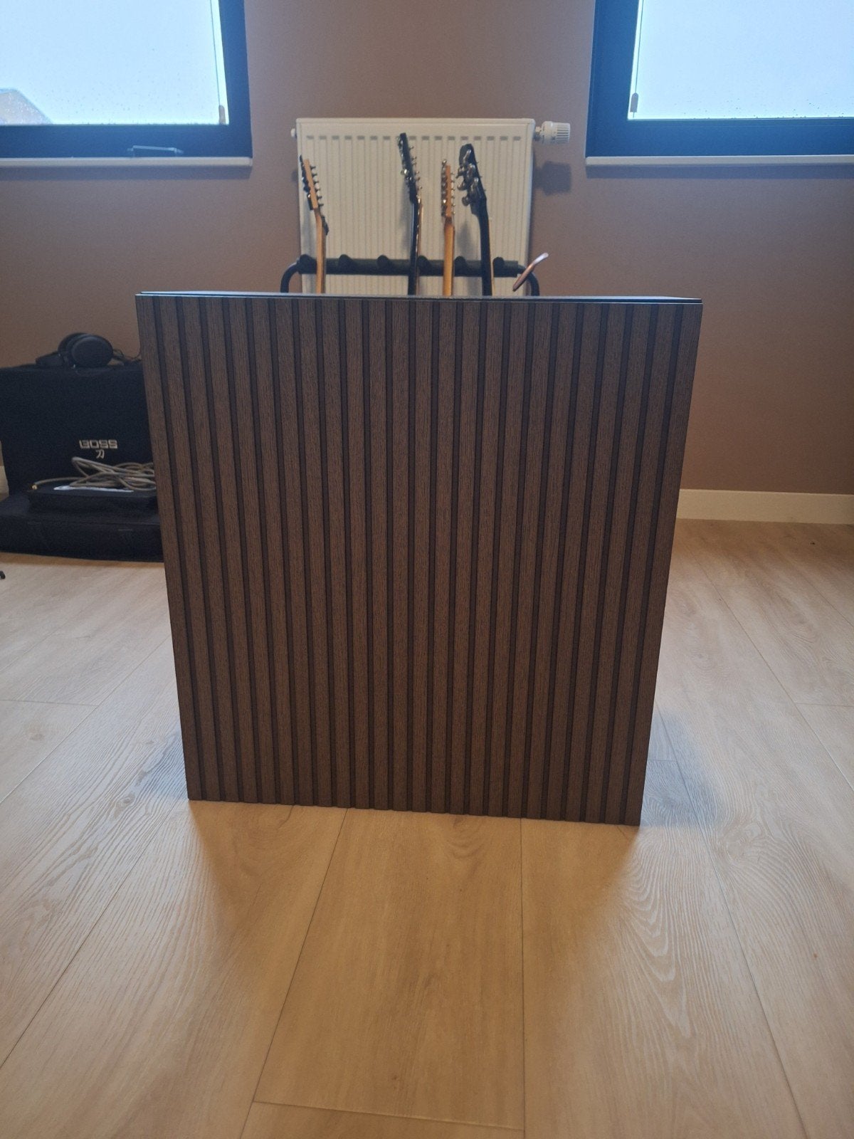 Ikea besta björköviken, Ophalen, Zo goed als nieuw, Minder dan 60 cm, Radiator