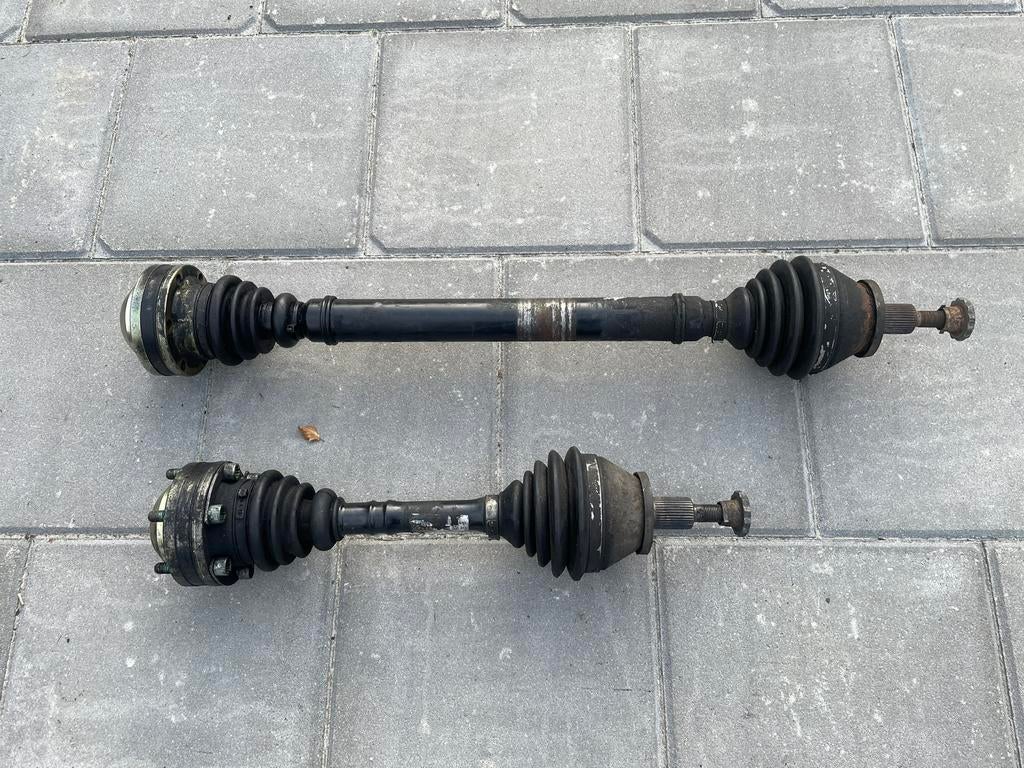 AANDRIJFASSEN AANDRIJF ASSEN AANDRIJF ASS SEAT IBIZA 1.9 TDI, Auto-onderdelen, Ophalen of Verzenden, Gebruikt, Universele onderdelen