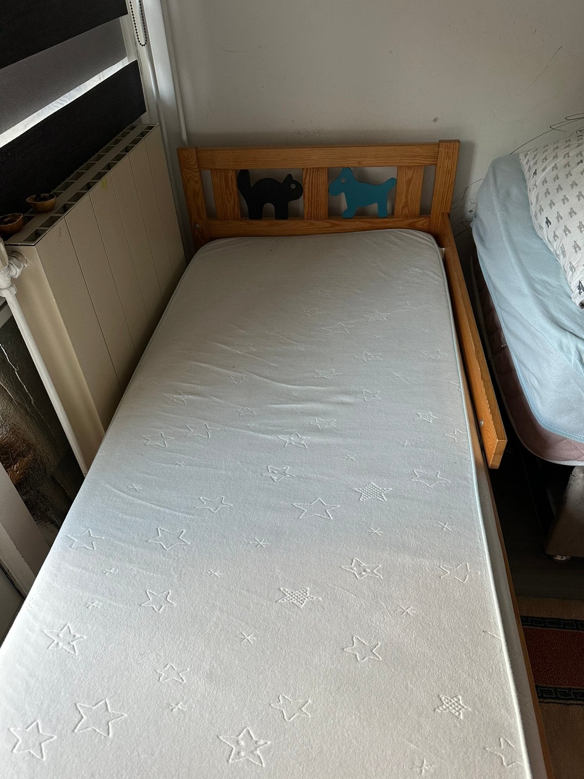 İkea bed, Huis en Inrichting, Slaapkamer | Bedden, Ophalen, Zo goed als nieuw