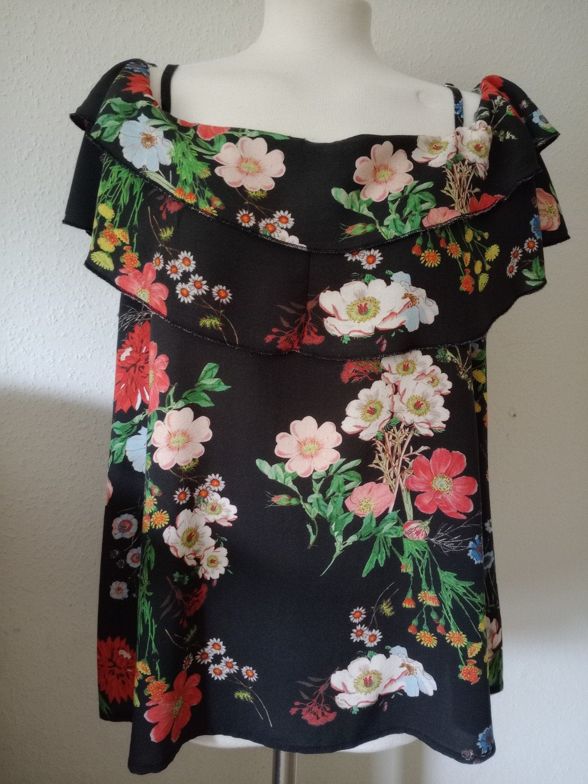 Off shoulder top maat 44, Kleding | Dames, Grote Maten, M&S mode, Ophalen of Verzenden, Zo goed als nieuw, Blouse of Tuniek