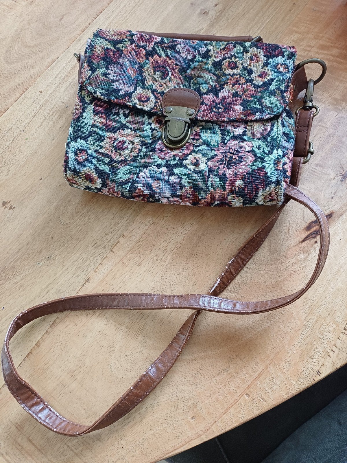 Vintage Pimkie tas met bloemenprint - schouderband defect, Ophalen of Verzenden, Gebruikt, Overige kleuren, Overige merken
