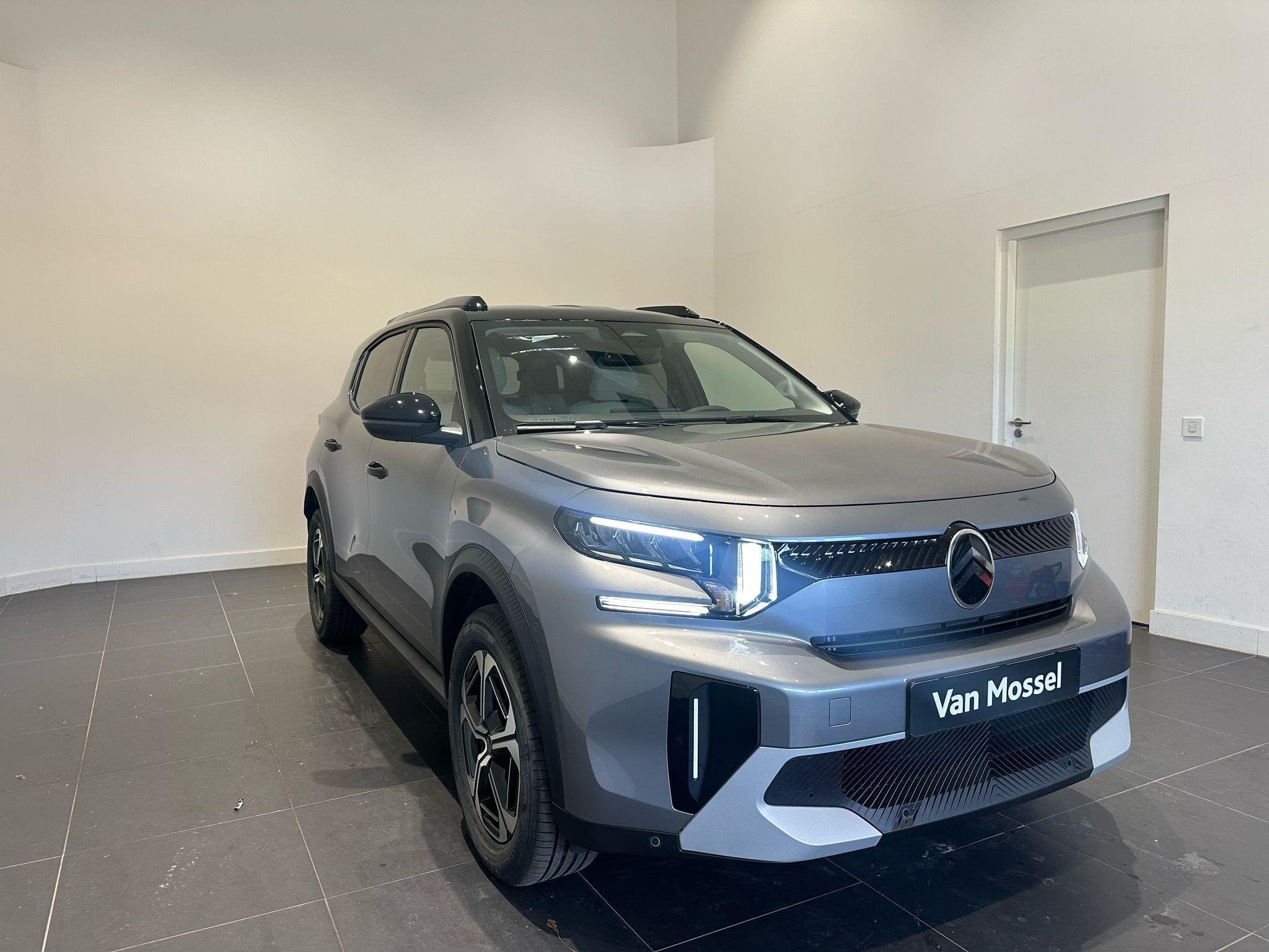 Citroen Ë-C3 Aircross Max 113pk Extended Range 54 kWh l Cam, 12 maanden, Gebruikt, 327 min, Origineel Nederlands