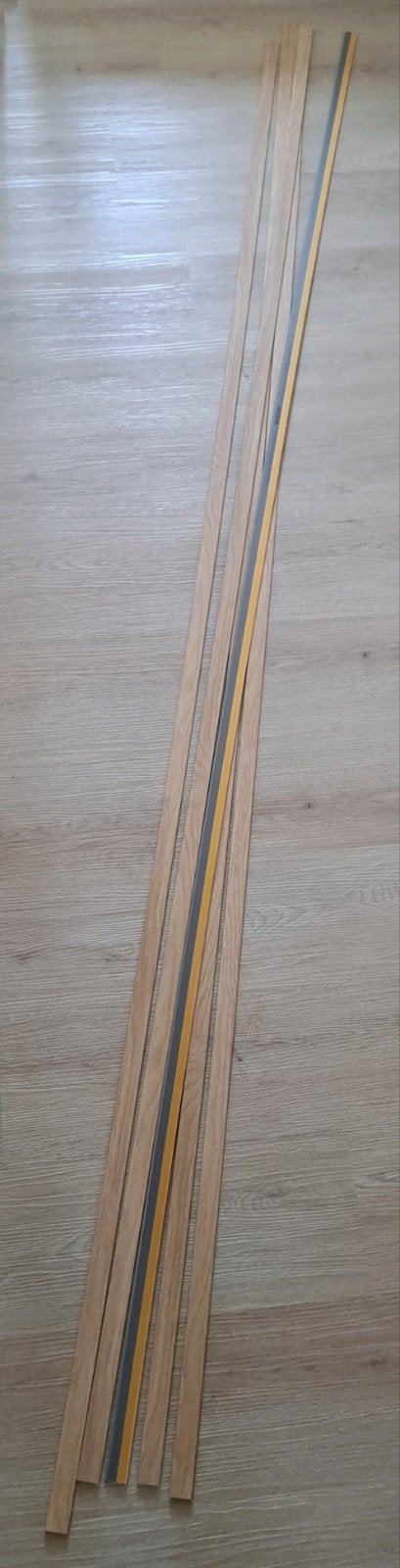 5 stuks (Praxis) Decomode Plakplint Aqua Cyprus 240cm 4x24mm, Ophalen, Nieuw, Mdf, 200 tot 250 cm