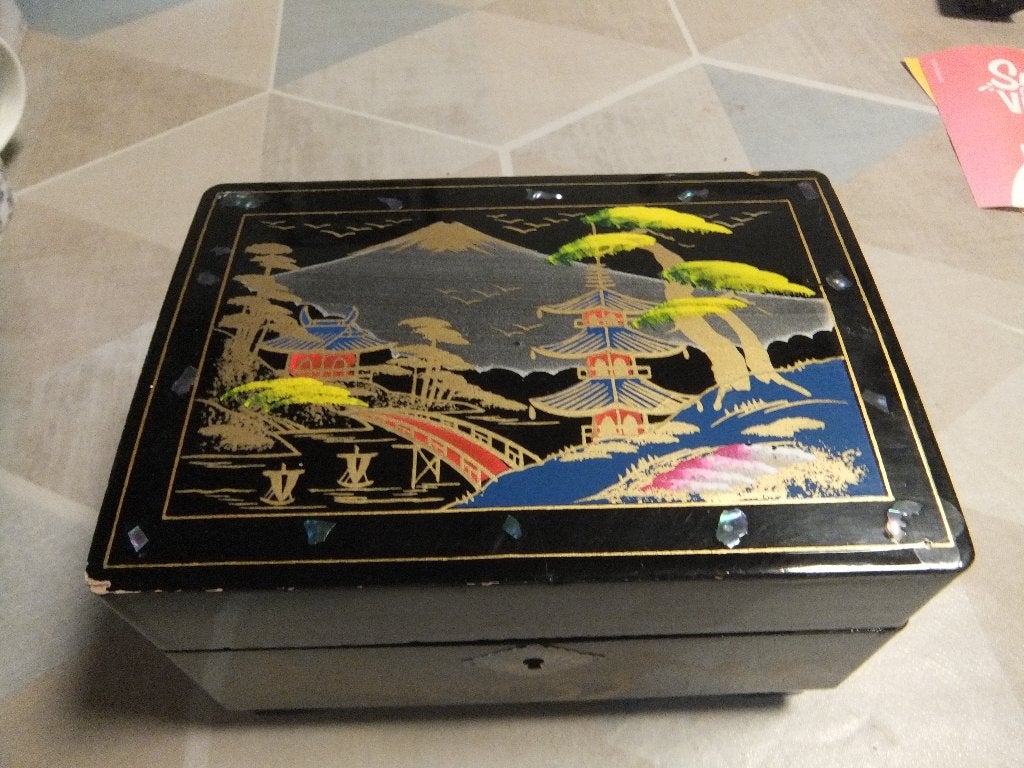 chinese muziekdoos, Ophalen of Verzenden