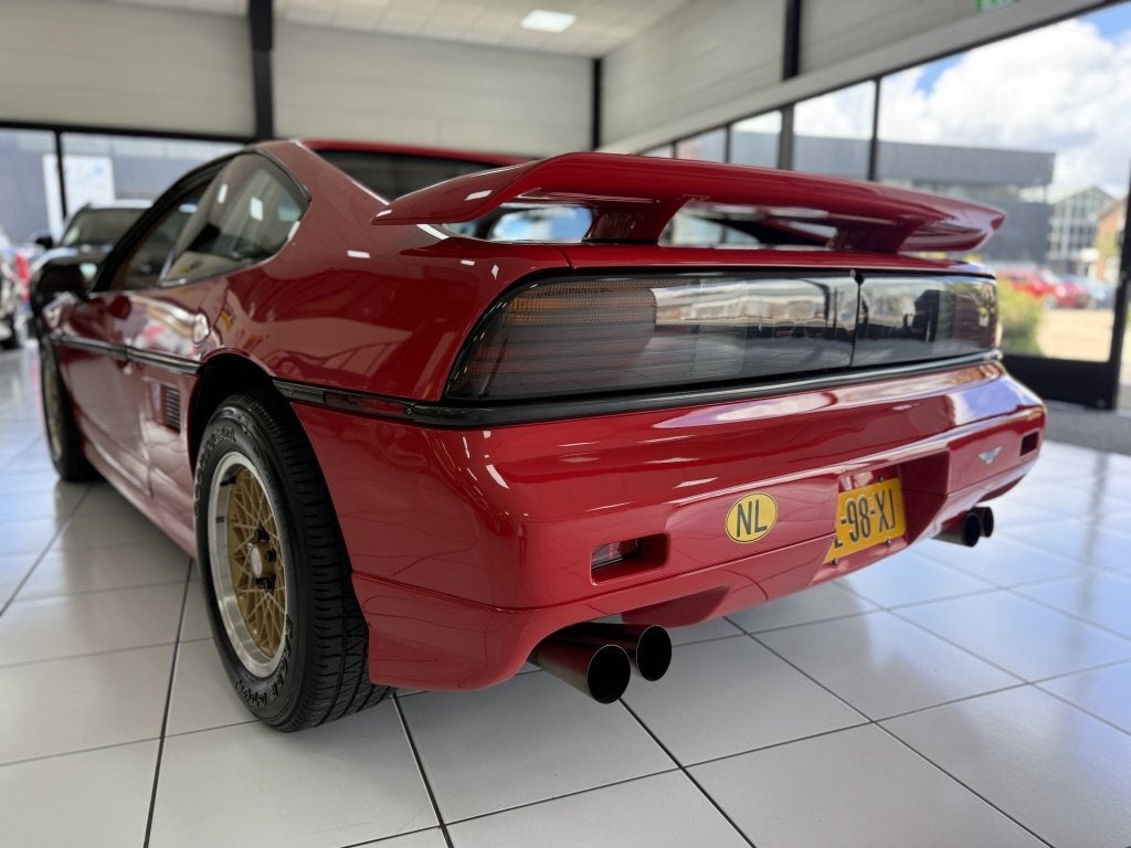 Foto 17 van Pontiac Fiero 2.8 GT Airco OOK S AVONDS GEOPEND OP AFSPRAAk