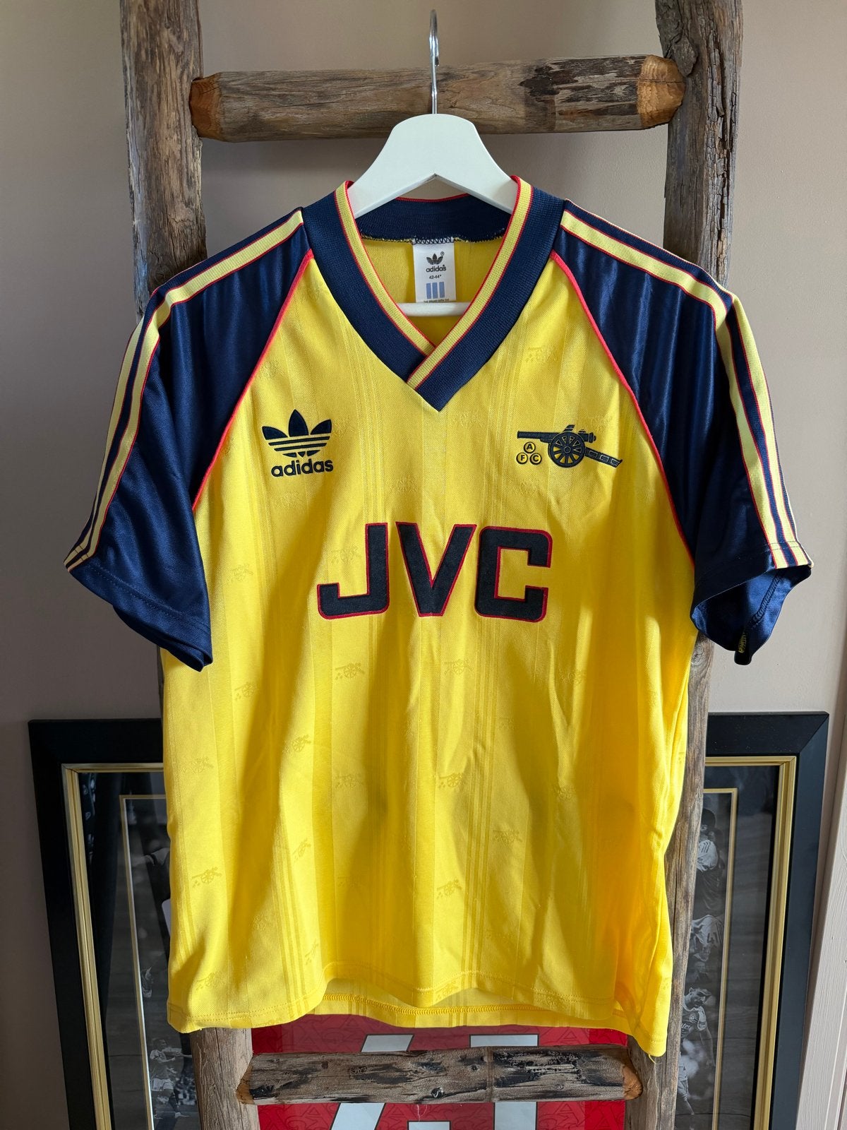 Vintage Origineel Adidas Arsenal JVC Shirt Maat L 1988-91, Ophalen of Verzenden, Gedragen, Maat 52/54 (L), Geel