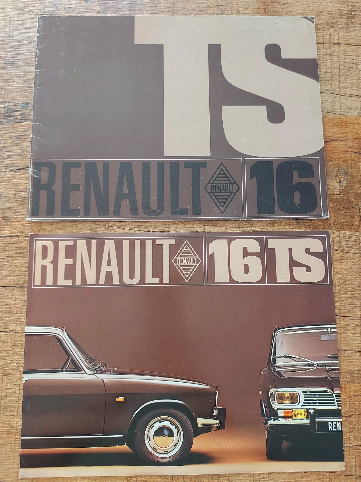 Renault 16 TS folders dik & dun NL, Boeken, Auto's | Folders en Tijdschriften, Ophalen of Verzenden, Zo goed als nieuw, Renault
