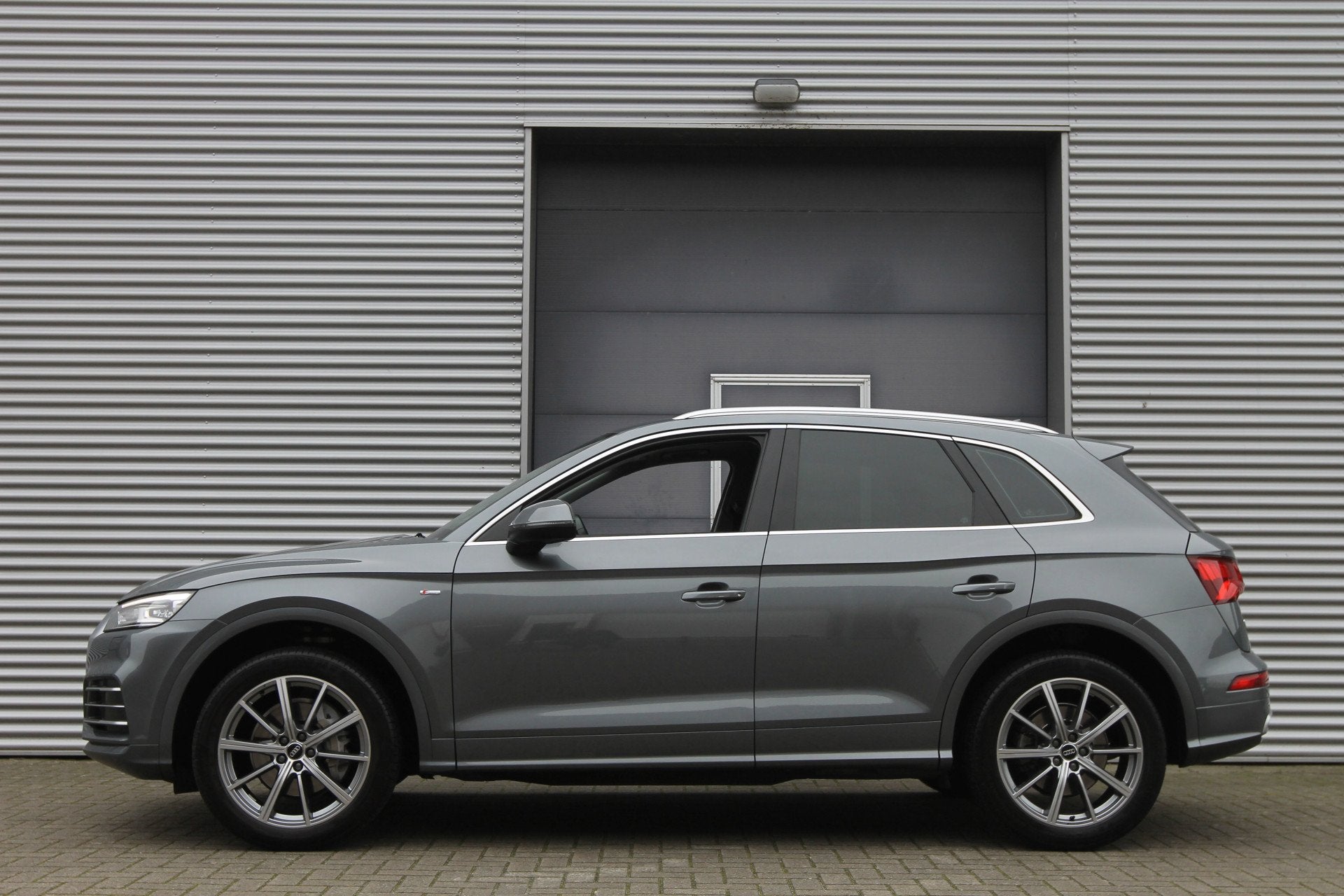 Audi Q5 2.0 TFSI quattro I Aut. I S-Line I Pano.dak I Navi, Automaat, 15 km/l, Gebruikt, 4 cilinders