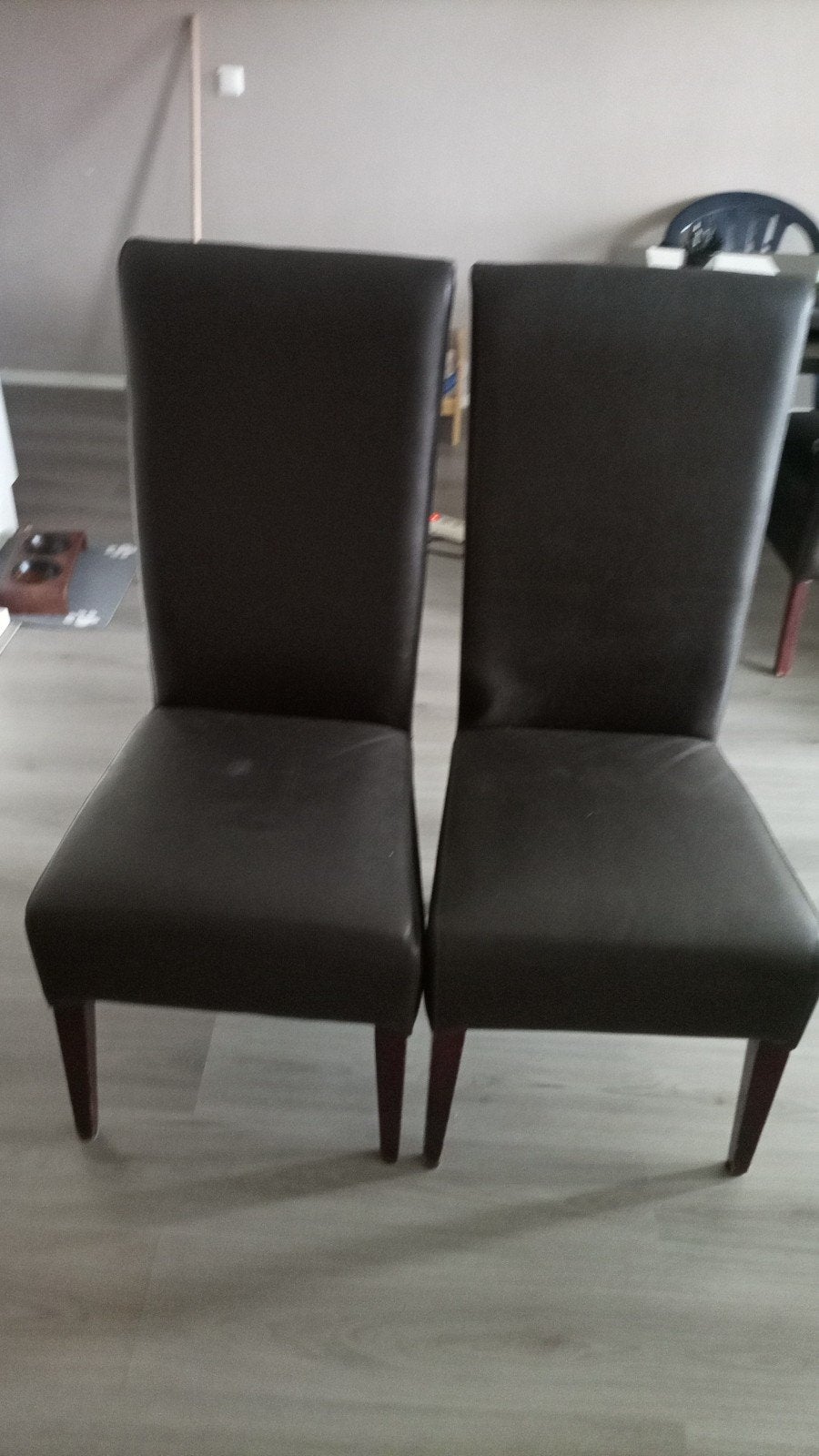 2 eetkamer stoelen, Ophalen, Gebruikt, Twee