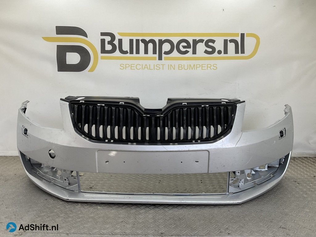 Bumper Skoda Octavia 5E 13-18 5E0807221 Voorbumper H3-22116
