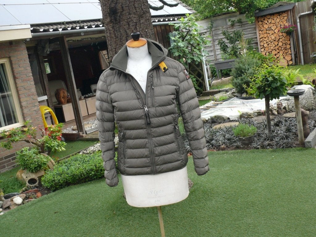 PARAJUMPERS tussenjas maat XS / S  als nieuw, Beige, Zo goed als nieuw, Maat 34 (XS) of kleiner, Parajumpers
