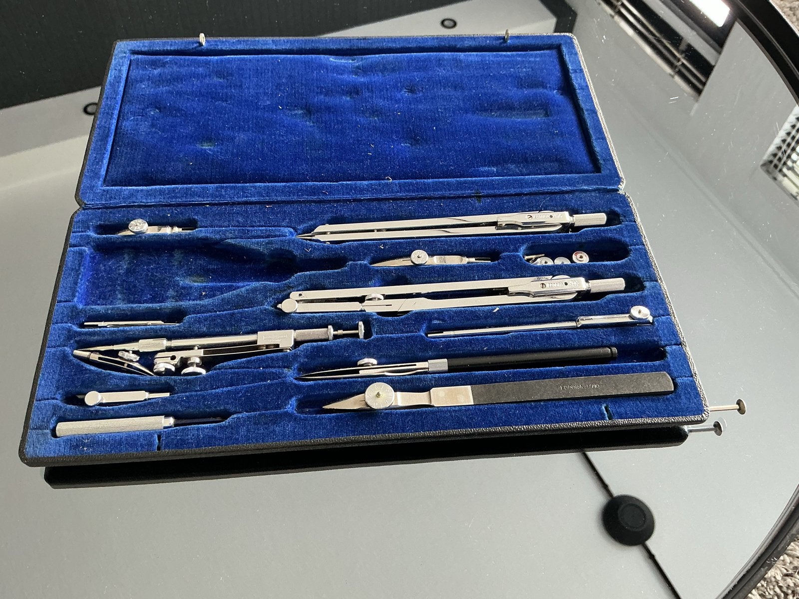 Vintage Tekenset in Blauw Fluweel Etui - Compleet, Antiek en Kunst, Ophalen of Verzenden