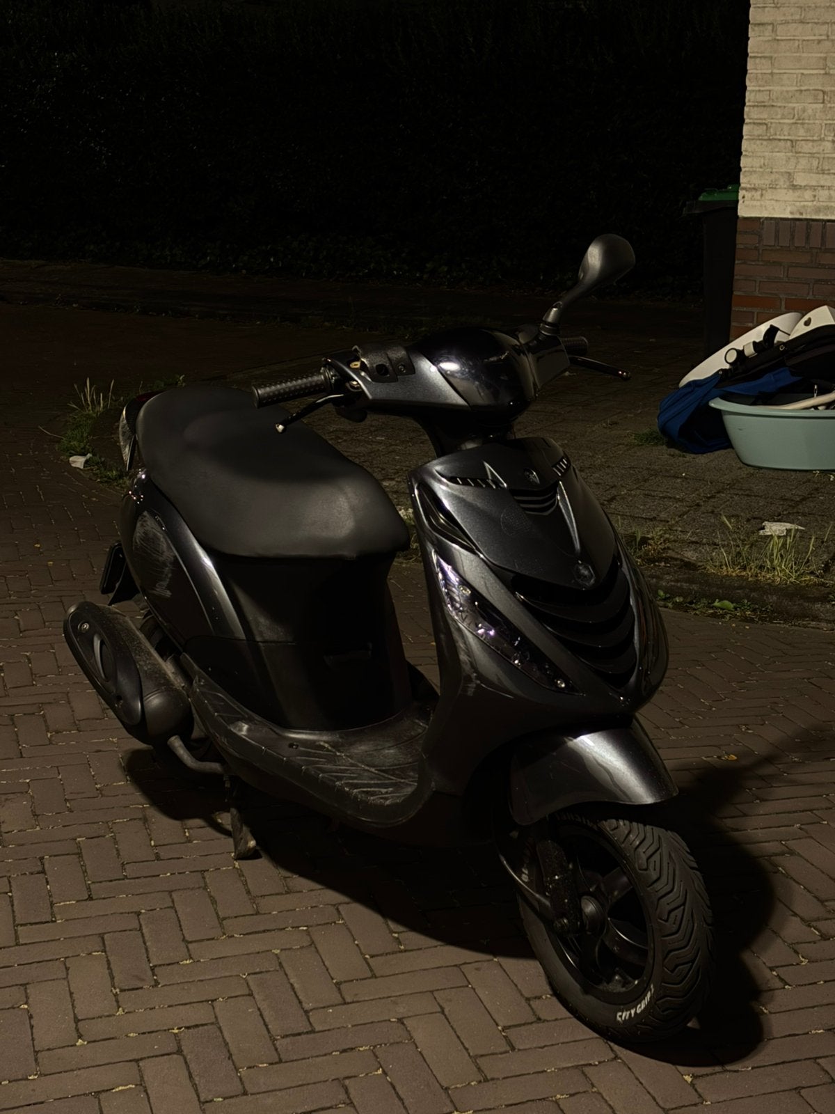 Piaggio Zip 4T 2V - recent gereviseerd ook teruil tegen 2t, Ophalen, Zo goed als nieuw, Benzine, Zip