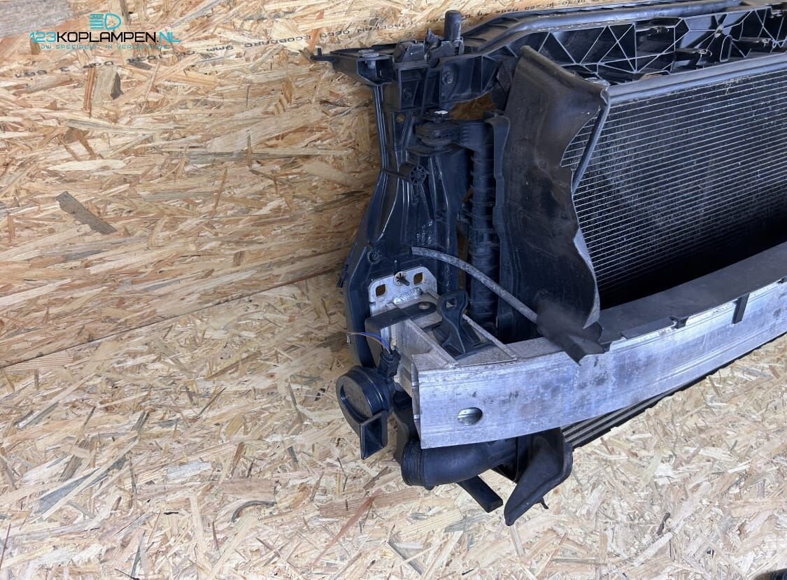 Audi Q3 8U0 2.0 D Voorfront koelerpakket radiateur, Ophalen, Gebruikt, -, -