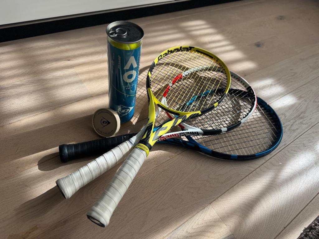 🎾🏸 Babolat 3x Tennisrackets + Luxe Wimbledon Pure 6 tas 👜, Sport en Fitness, Tennis, Ophalen, Zo goed als nieuw, Racket, L3