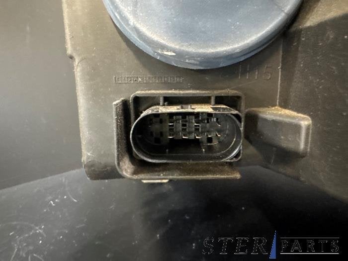 Koplamp rechts van een Mercedes Sprinter, Auto-onderdelen, Verlichting, Gebruikt, -, Ophalen of Verzenden, -