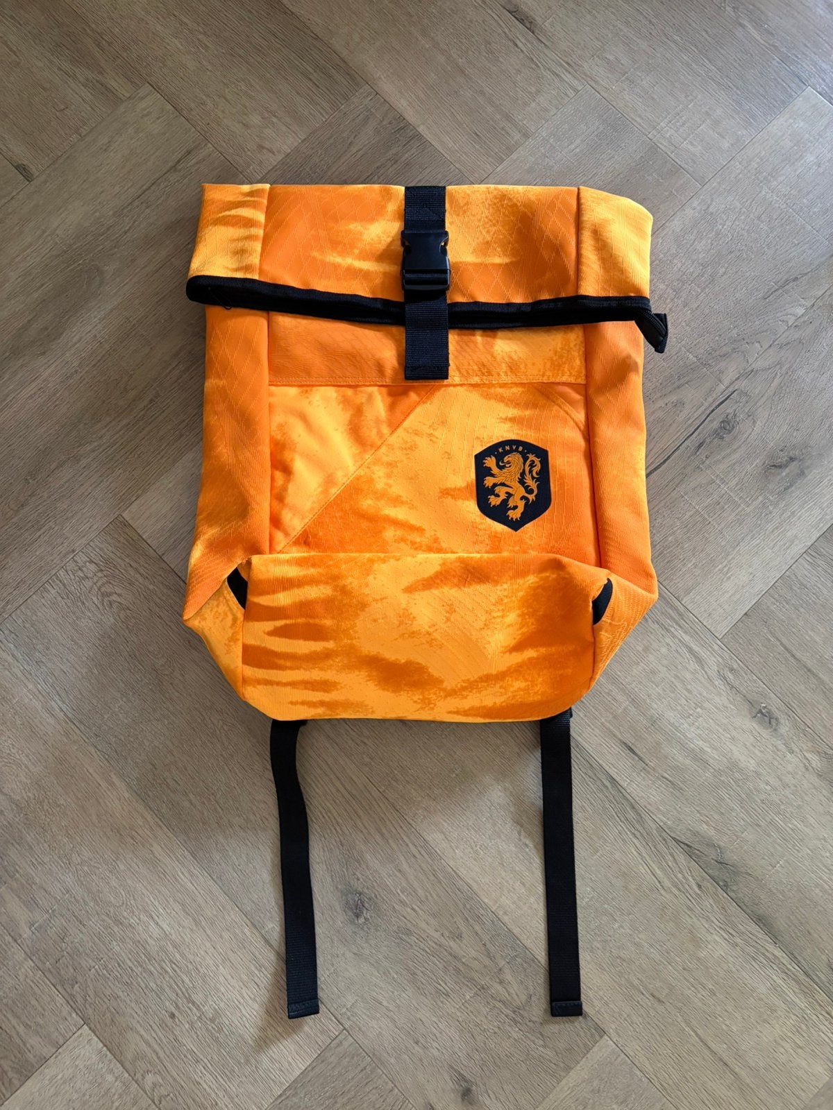 Oranje KNVB rugzak / rugtas Nederland voetbal z.g.a.n., 25 tot 40 cm, Ophalen of Verzenden, Zo goed als nieuw, Overige merken