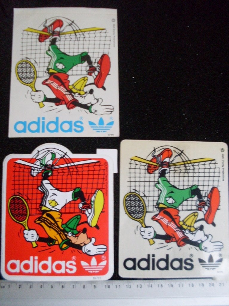 3x sticker adidas logo tennissen goofy walt disney, Verzenden, Zo goed als nieuw, Merk