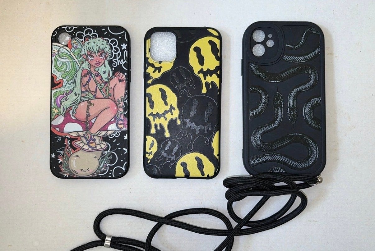 iPhone 11 hoesjes - Zo goed als nieuw, Telecommunicatie, IPhone 11, Zwart, Hoesje of Tasje, Ophalen of Verzenden