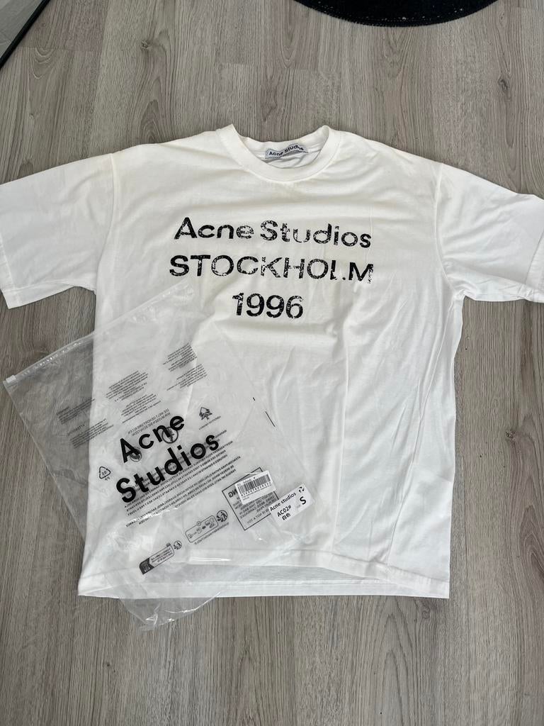 Acne Studios T shirt, Ophalen of Verzenden, Zo goed als nieuw