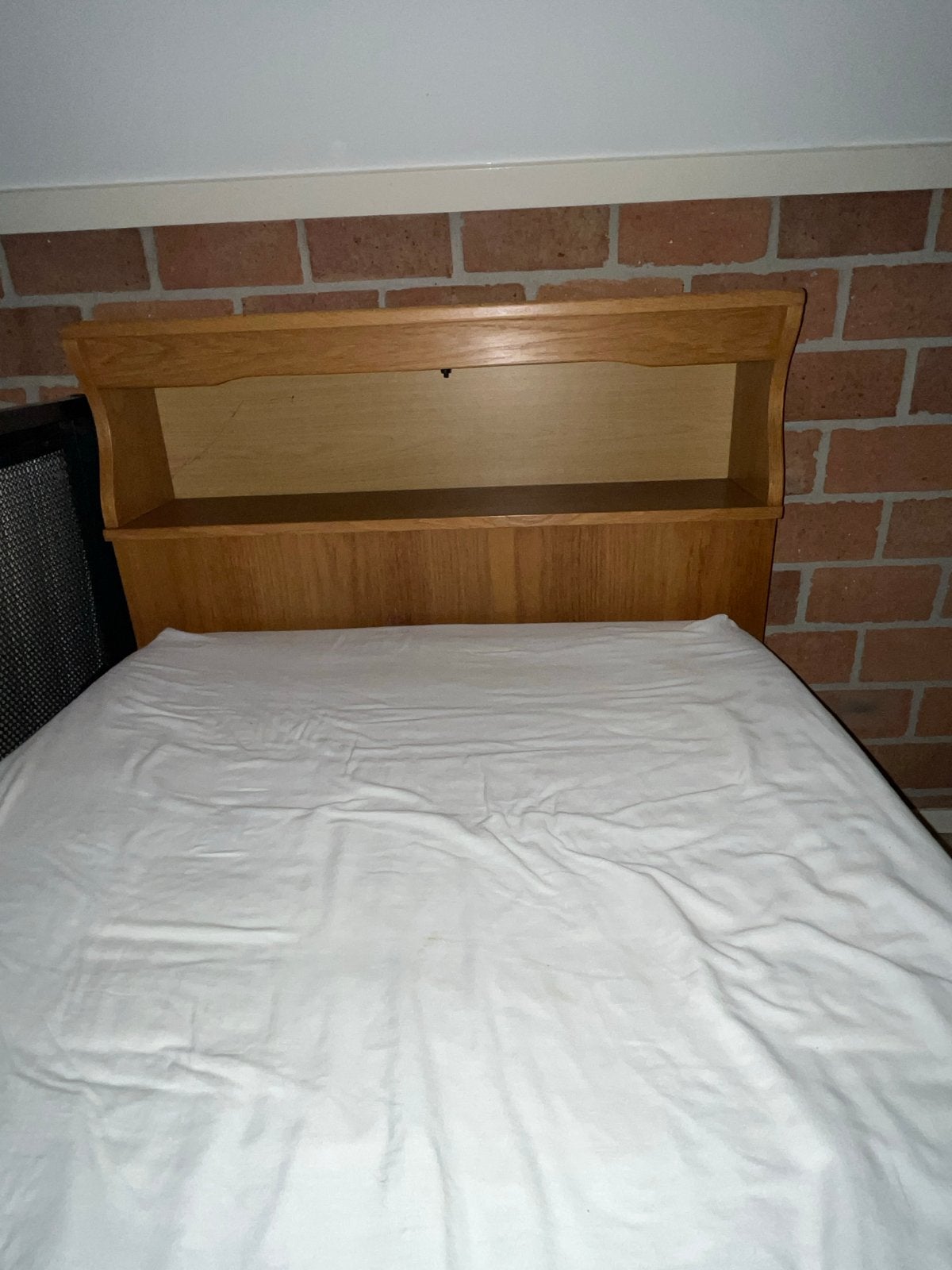 2 Senioren bedden blank eiken met verlichting 90x200, Ophalen, Gebruikt, 90 cm, Eenpersoons