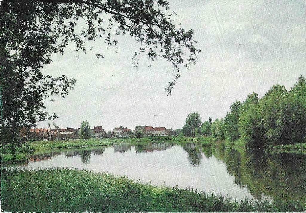 AK Hulst - Buitenvest, Verzenden, 1960 tot 1980, Gelopen, Zeeland