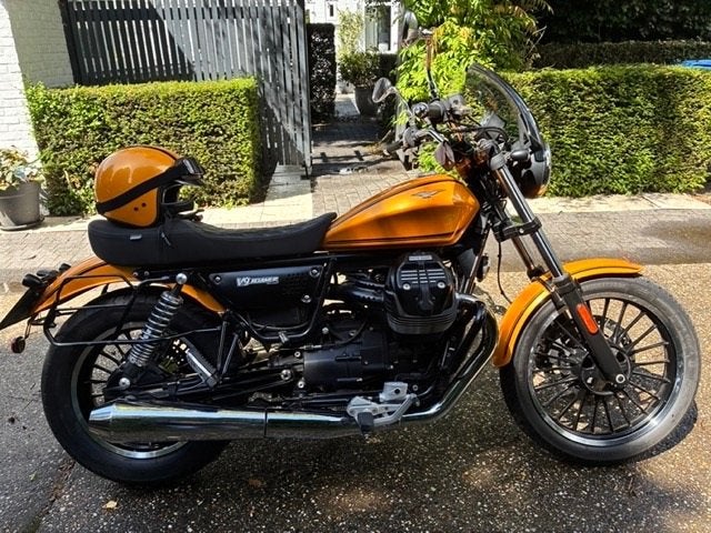 Moto Guzzi V9 Roamer ABS, Motoren, Motoren | Moto Guzzi, 853 cc, 2 cilinders, Sportuitlaat, Gebruikt