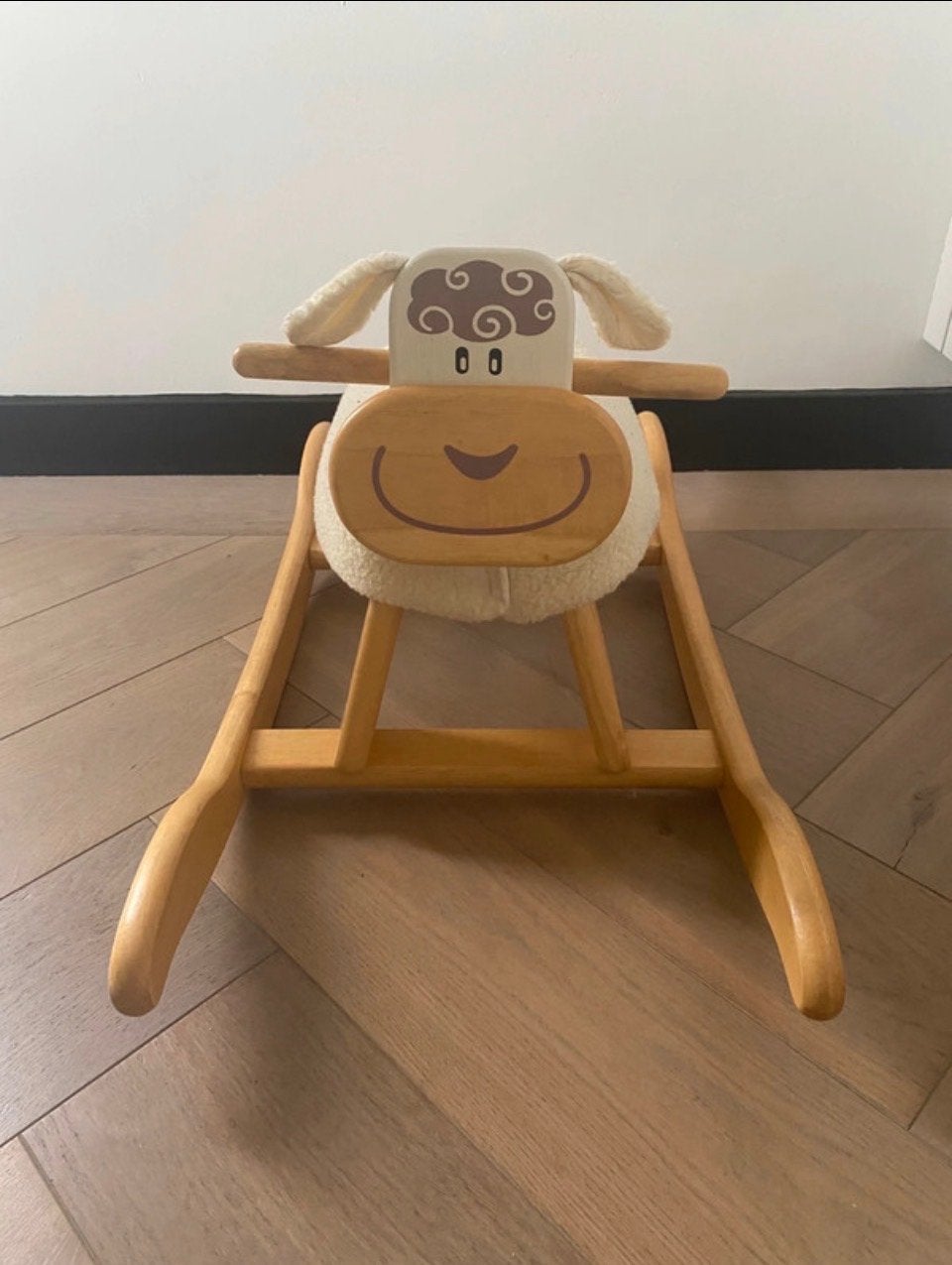 Schattig schaap houten hobbelpaard, Ophalen, Zo goed als nieuw, Overige typen