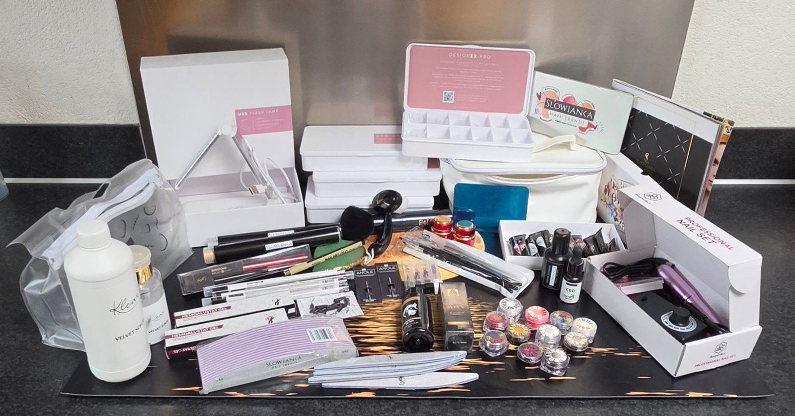 Nail artikelen van hoge kwaliteit., Overige kleuren, Ophalen of Verzenden, Zo goed als nieuw, Handen en Nagels