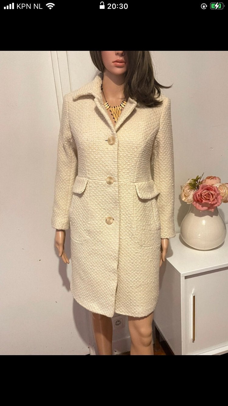 Stijlvolle Crèmekleurige Tweed Jas xs, Ophalen of Verzenden, Zo goed als nieuw, Maat 38/40 (M), Beige