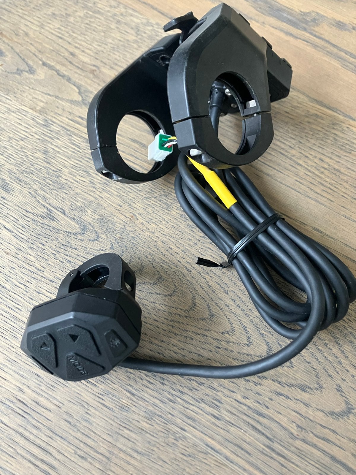 Gazelle Panasonic flyer kabel en stuurunit displayhouder, Fietsen en Brommers, Ophalen of Verzenden, Nieuw