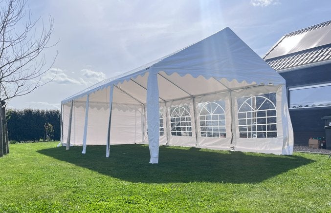 PARTYTENT HUREN? VAN KLEIN TUINFEEST TOT GROOT EVENEMENT!, Tuin en Terras, Partytenten, Partytent, Zo goed als nieuw, 4 tot 6 meter