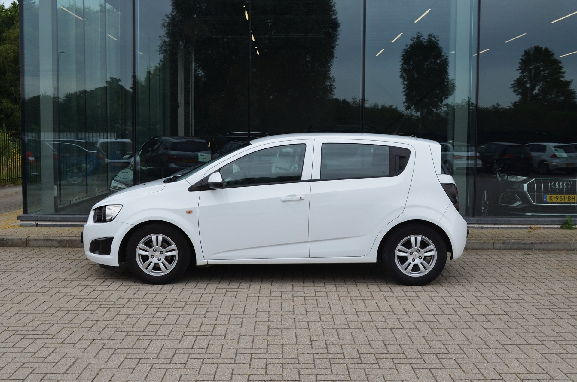 Chevrolet Aveo 1.2 | Airco | Trekhaak |All season | Cruise |, Auto's, Euro 5, 4 cilinders, 1039 kg, 1229 cc