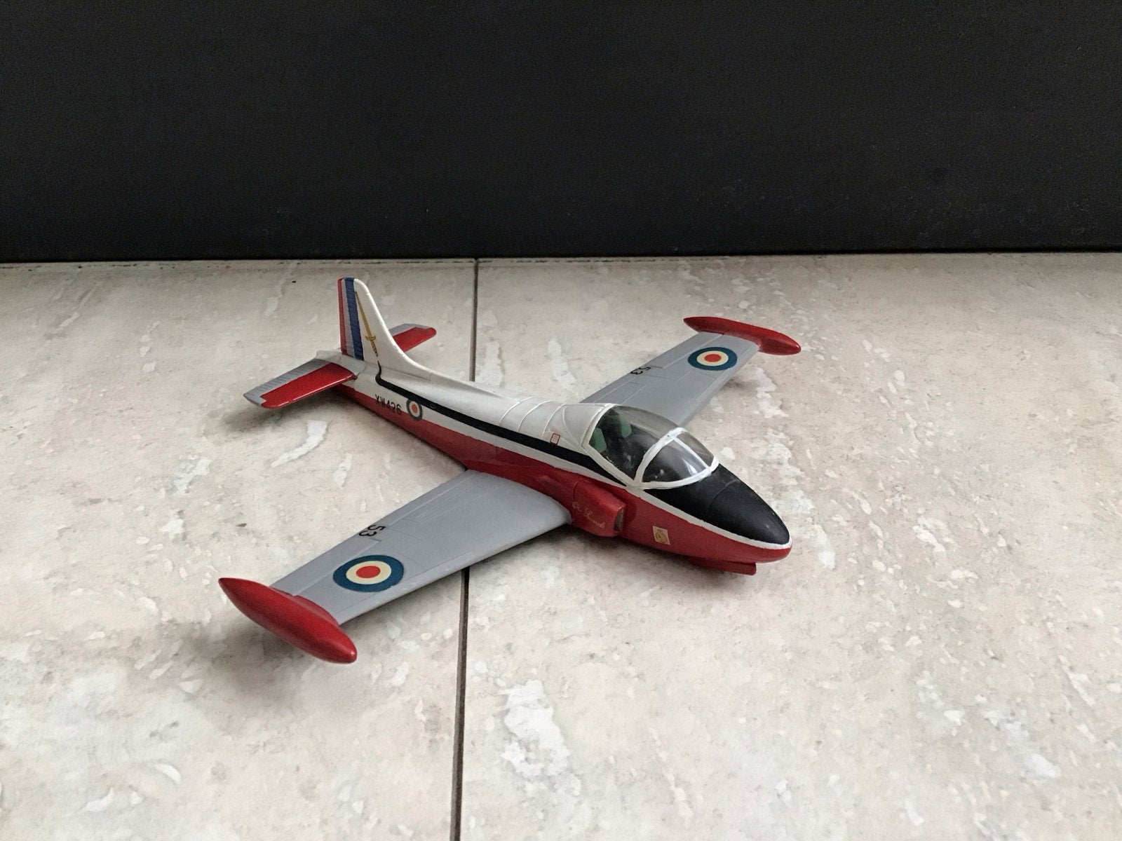 Vintage modelvliegtuig straaljager, Ophalen of Verzenden, Gebruikt, 1:72 tot 1:144, Vliegtuig