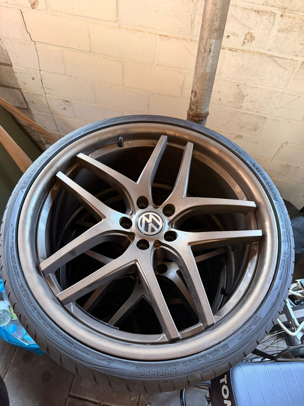Nieuwe Vredenstein Ultrac Vorti 245/30R20, Auto-onderdelen, Banden en Velgen, Ophalen, 245 mm, Nieuw, Band(en)