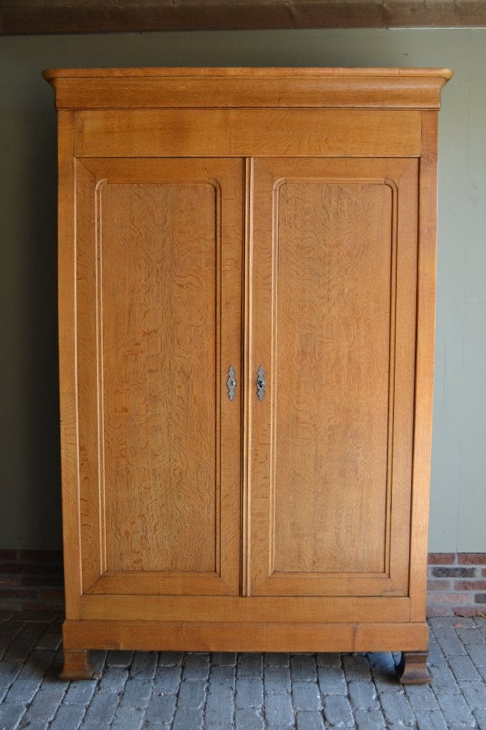 Prachtige strakke antieke eiken houten Louis Philippe kast