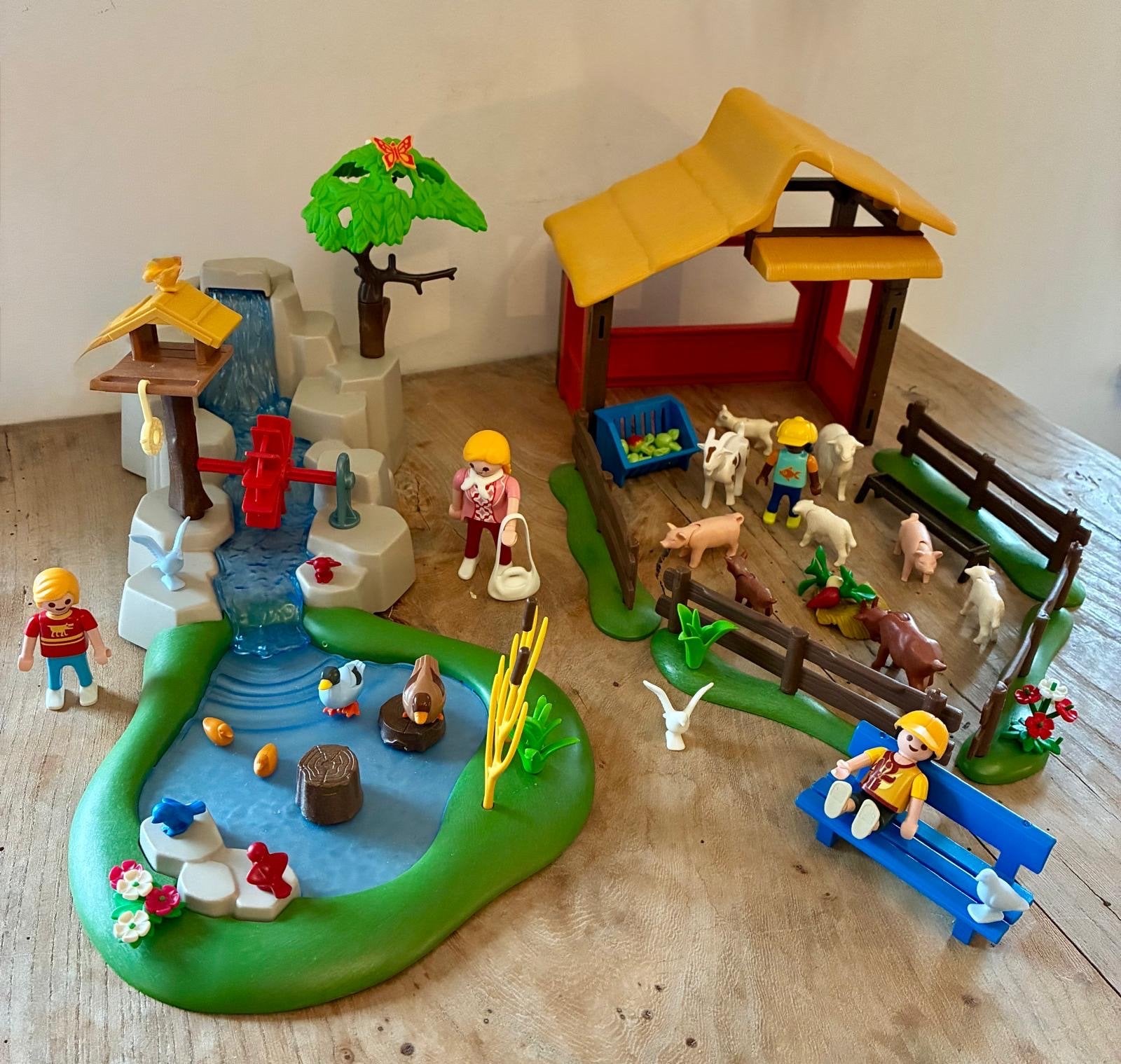 Playmobil Boerderij en Waterval Speelset met Figuren, Gebouw, Complete set, Ophalen of Verzenden, Zo goed als nieuw