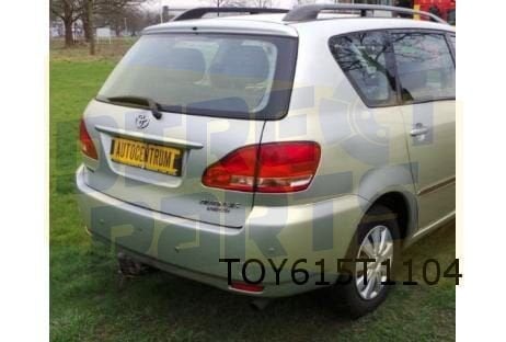 Toyota Avensis Verso (-10/03) achterlicht Rechts buiten Orig