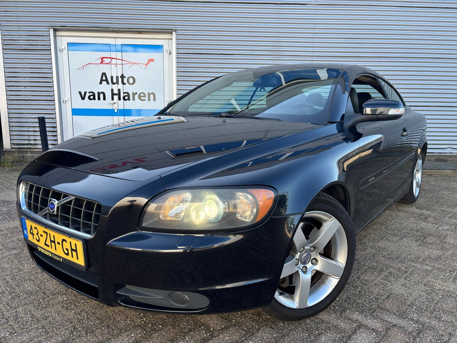 Volvo C70 2.4 170PK Geartronic 2008 Zwart, C70, Stoelverwarming, Zwart, Cabriolet