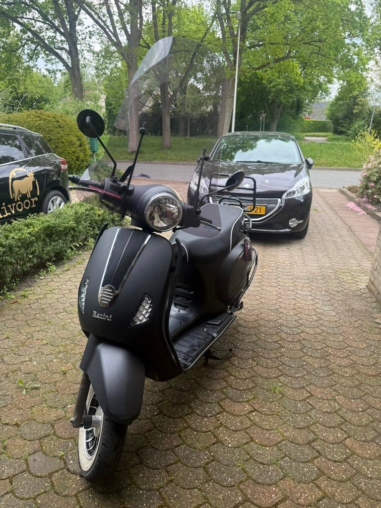Berini Napoli Snorscooter 2021, Fietsen en Brommers, Ophalen, Zo goed als nieuw, Benzine, Overige merken
