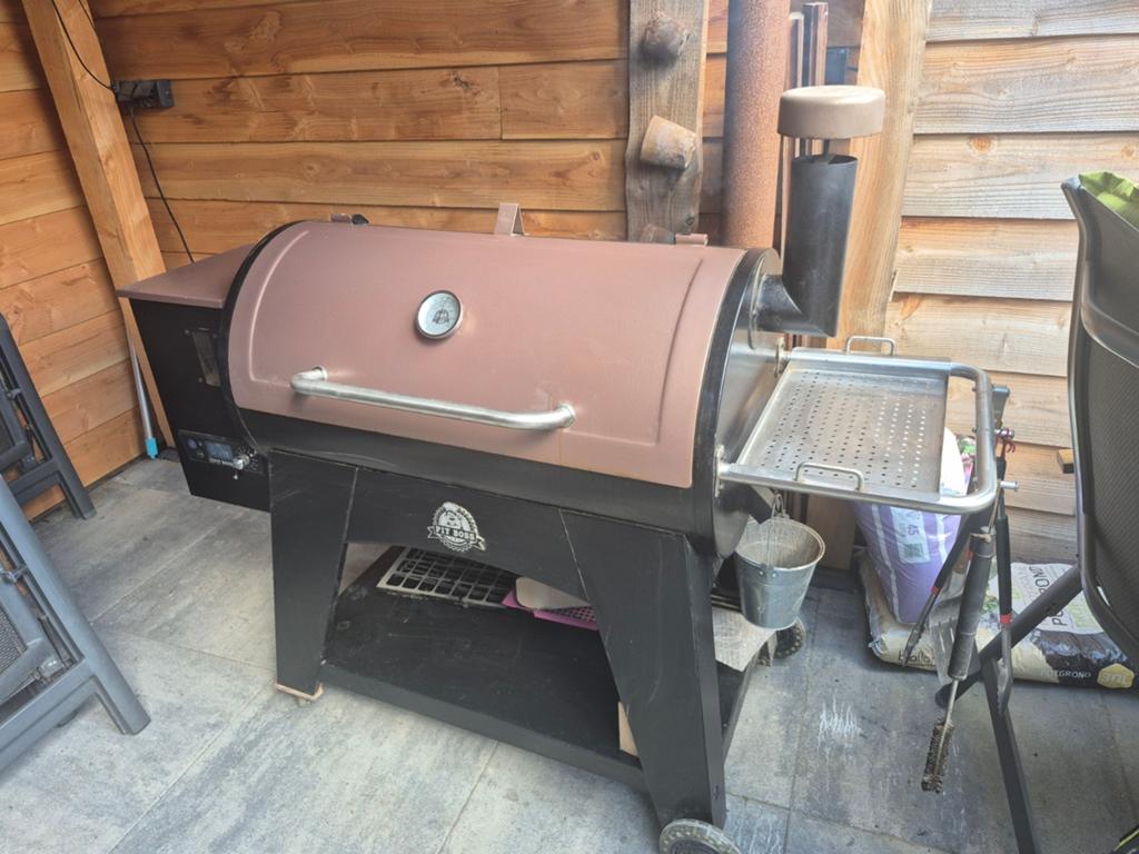 Pit Boss Pellet BBQ Grill - Perfect voor Roken & Grillen, Tuin en Terras, Houtskoolbarbecues, Ophalen of Verzenden, Gebruikt, Pit Boss