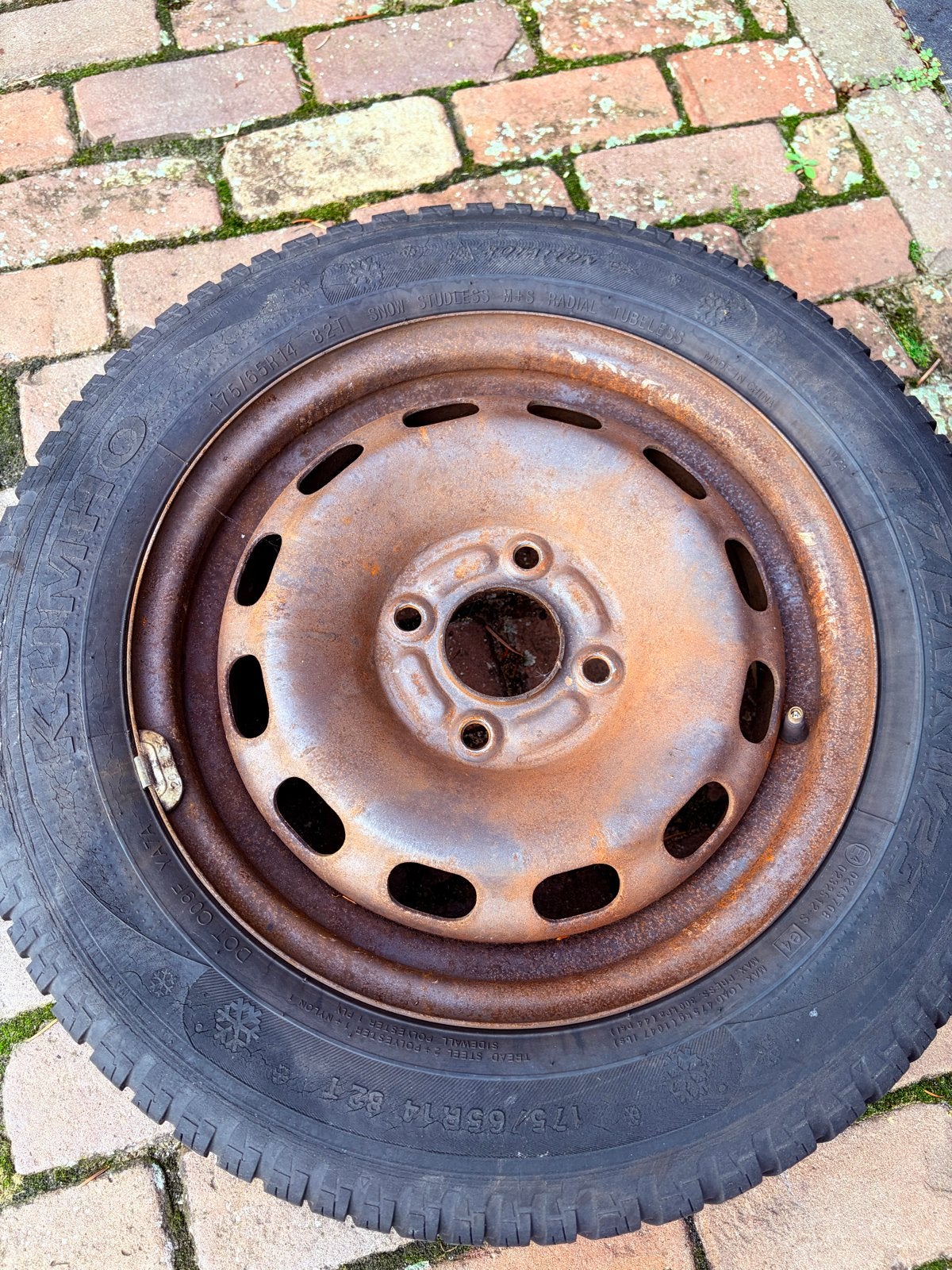 Winterbanden op stalen velg 175/65 R14, Ophalen, 14 inch, Gebruikt, 175 mm