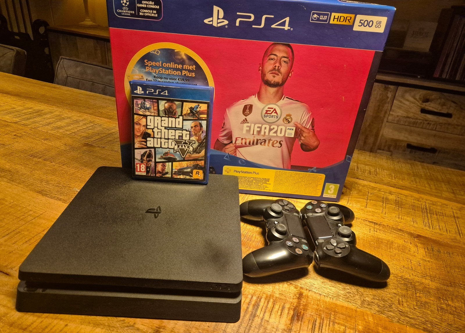 PS4 Slim 500GB met 2 controllers + GTA 5 (Firmware 10.00), Spelcomputers en Games, Spelcomputers | Sony PlayStation 4, Ophalen of Verzenden