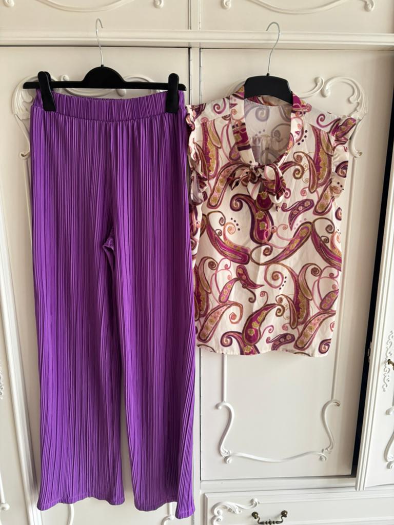 Nieuw paarse broek met bijpassende blouse Floria maat 36, Paars, Nieuw, Ophalen of Verzenden, Maat 36 (S)