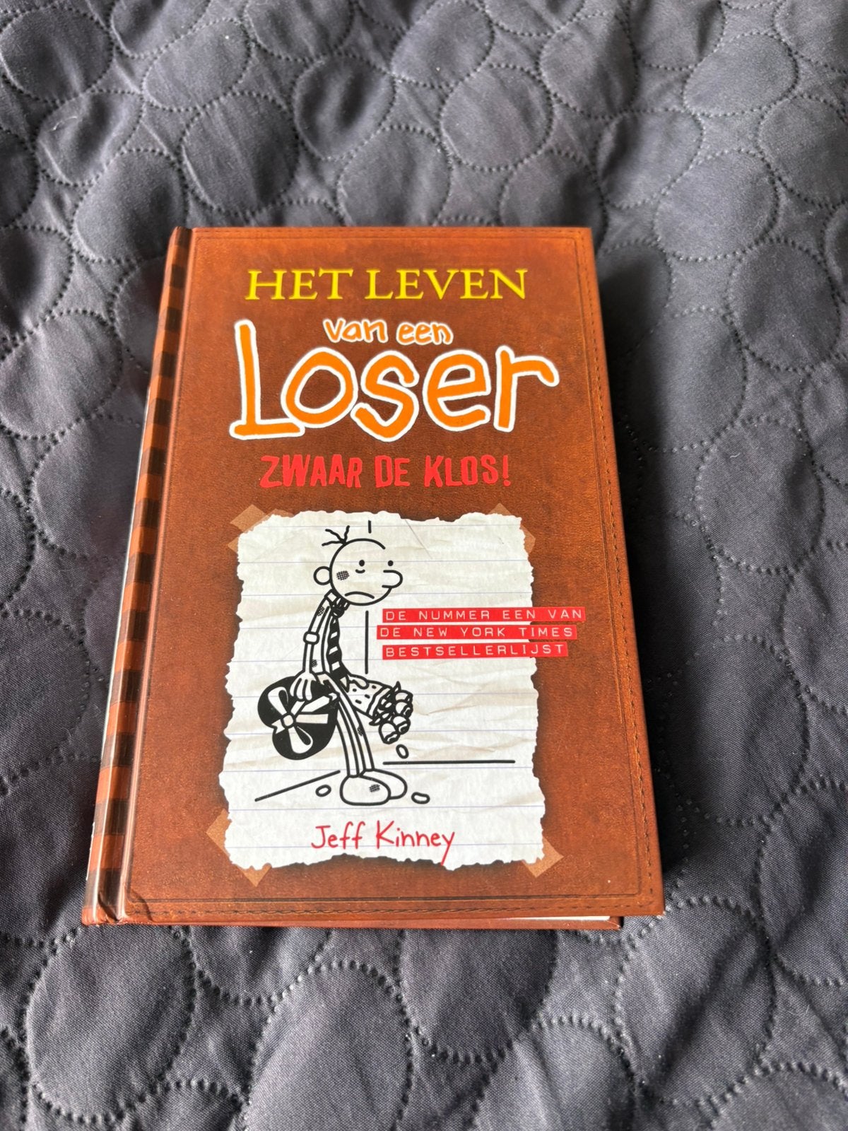 Jeff Kinney - Zwaar de klos, Ophalen of Verzenden, Zo goed als nieuw, Jeff Kinney