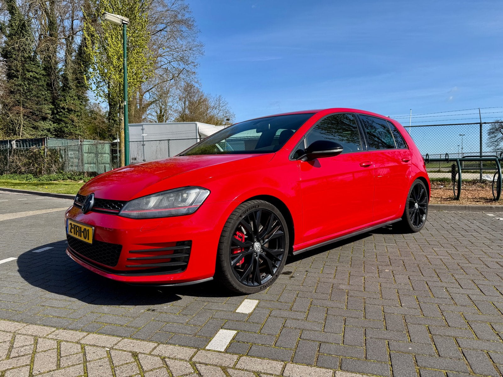 Volkswagen Golf 7 2.0 GTI Performance Origineel Nederlands, Auto's, Navigatiesysteem, Zwart, 4 cilinders, 1984 cc
