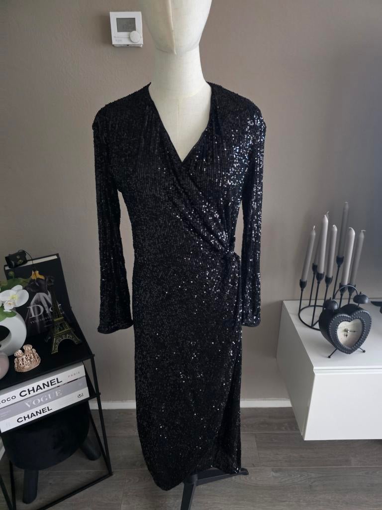 H&m pailletten jurk xs, H&M, Zwart, Nieuw, Ophalen of Verzenden